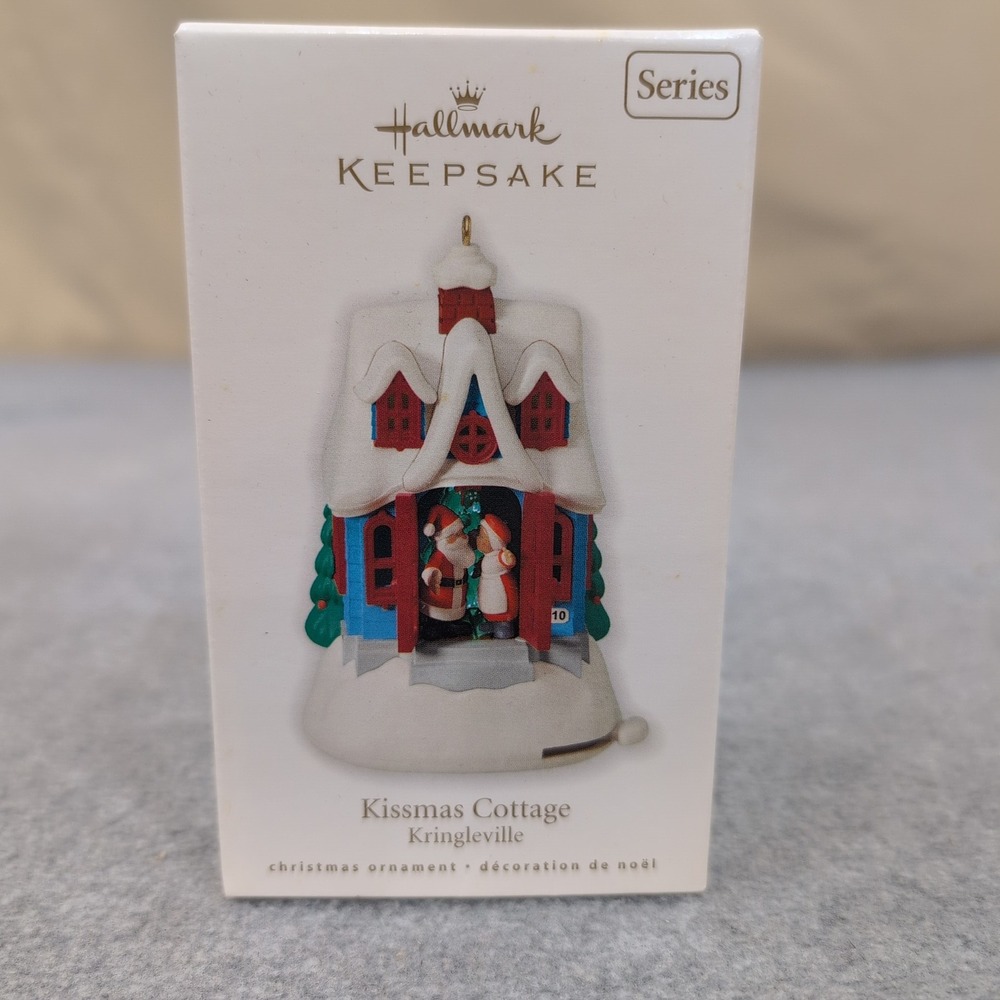 Hallmark Keepsake Kissmas Cottage Kringleville Ornament 2010 Ken Crow Series 1 - Picture 1 of 3